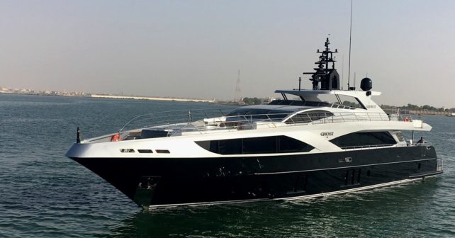Luxury Boat Hire