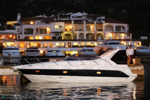 Small Boats Archives - Luxury Yachts Luxury Yachts