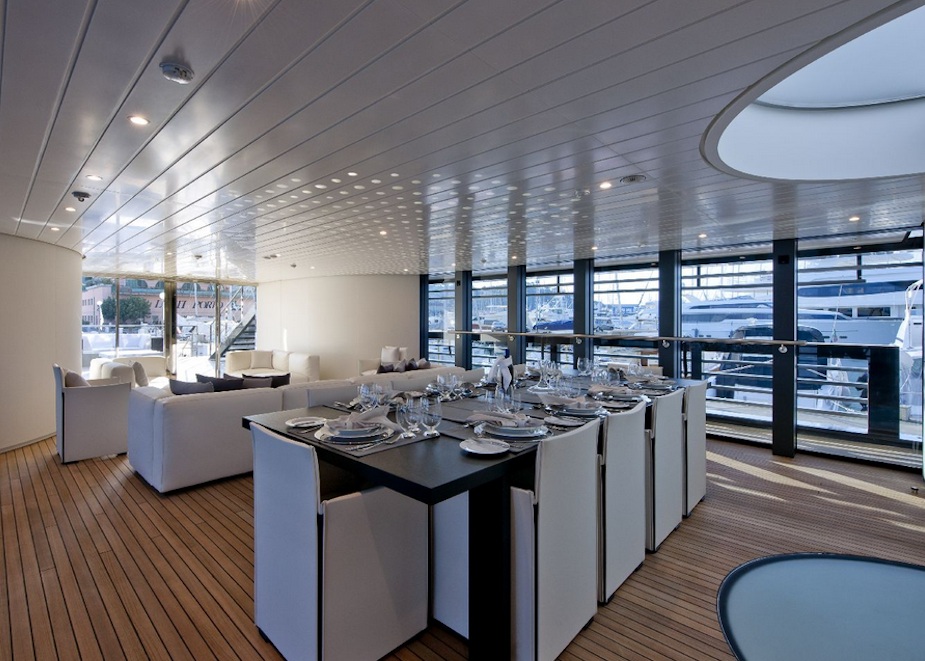 Ocean Emerald inside