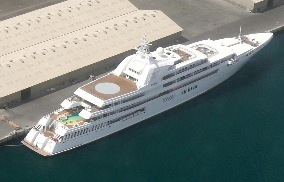Dubai yacht