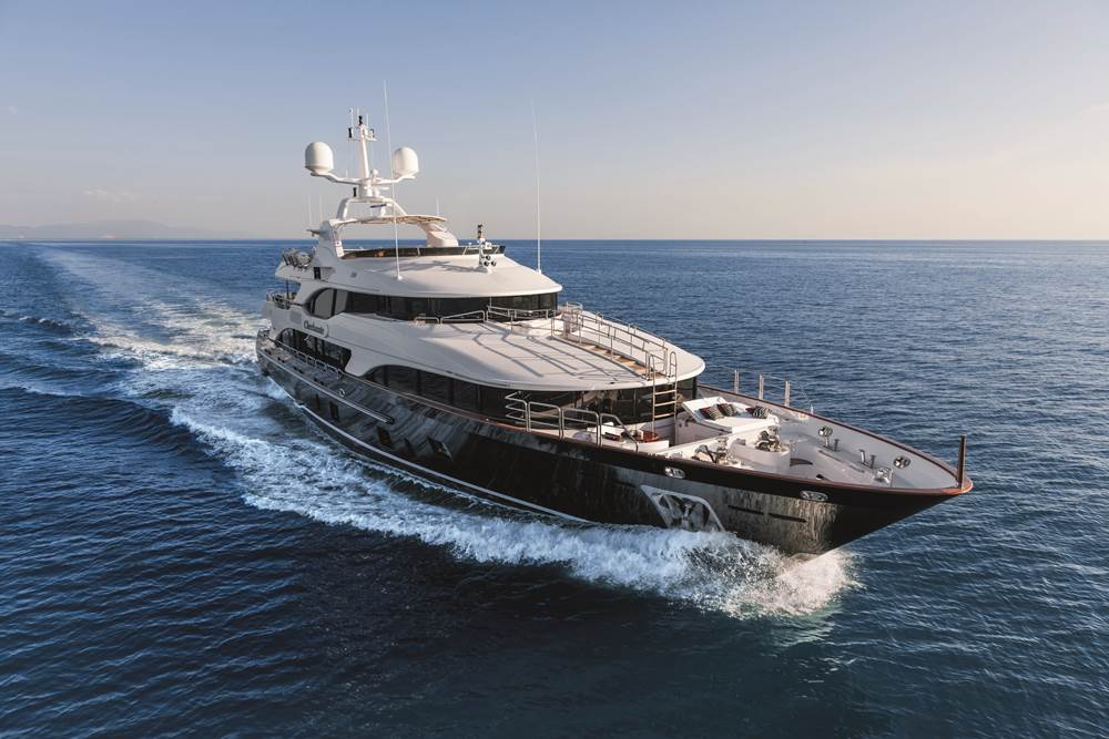 Luxury charter yacht Checkmate